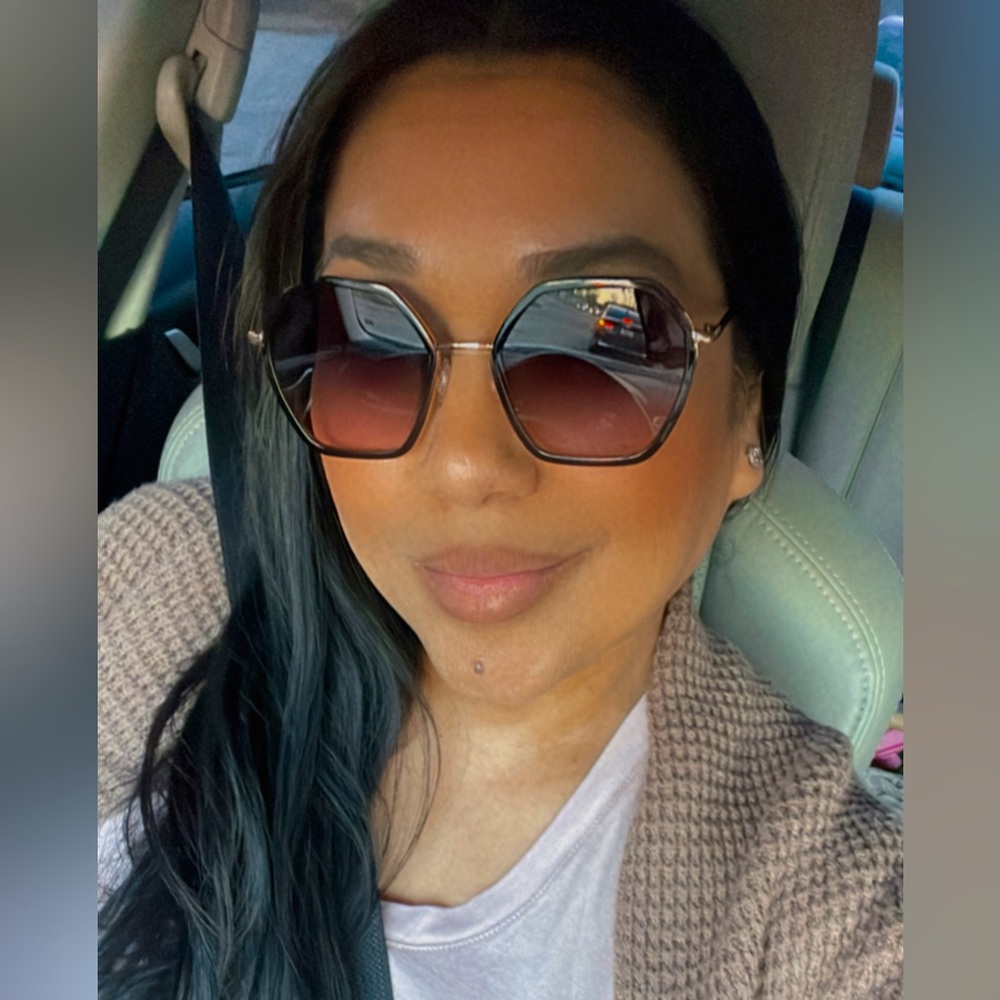 Meet your Posher, Cesi